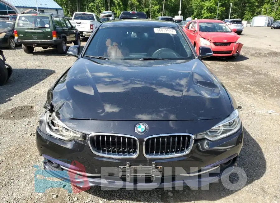 WBA8D9G37HNU66600 Photo# 5