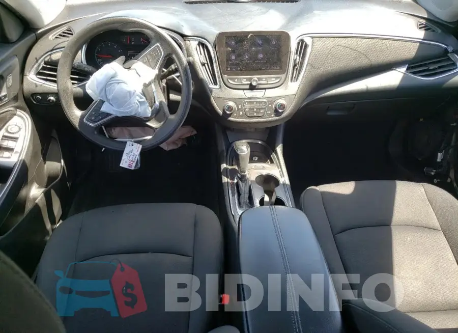 1G1ZD5ST3KF145591 Photo# 8