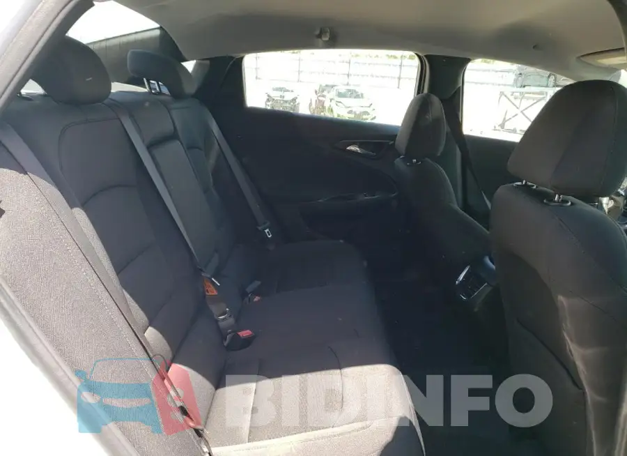 1G1ZD5ST3NF166087 Photo# 10