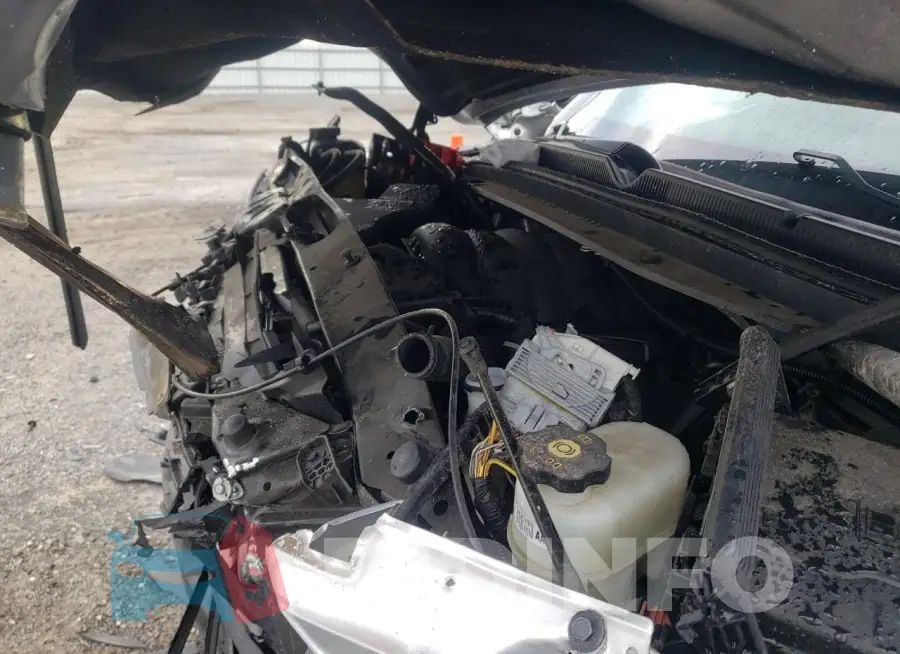 1GNSCHKC6JR269601 Photo# 7