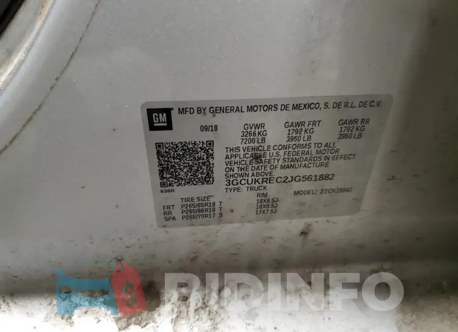 3GCUKREC2JG561882 Photo# 12
