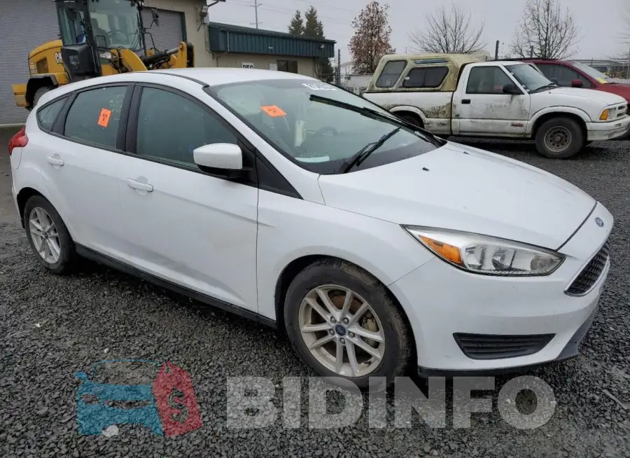 1FADP3K26JL252290 Photo# 4