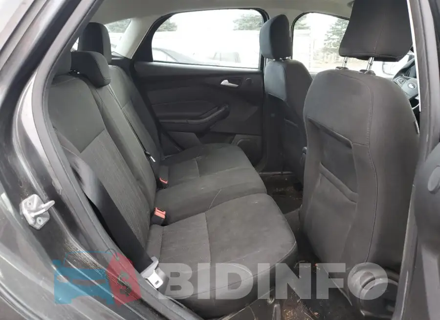 1FADP3M23HL281124 Photo# 10