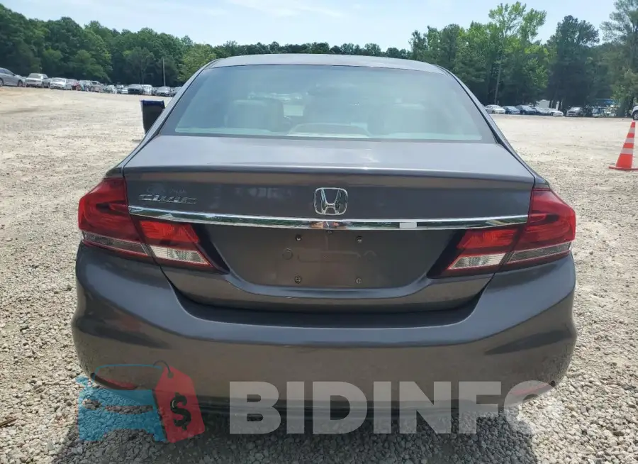 19XFB2F82FE017198 Photo# 6