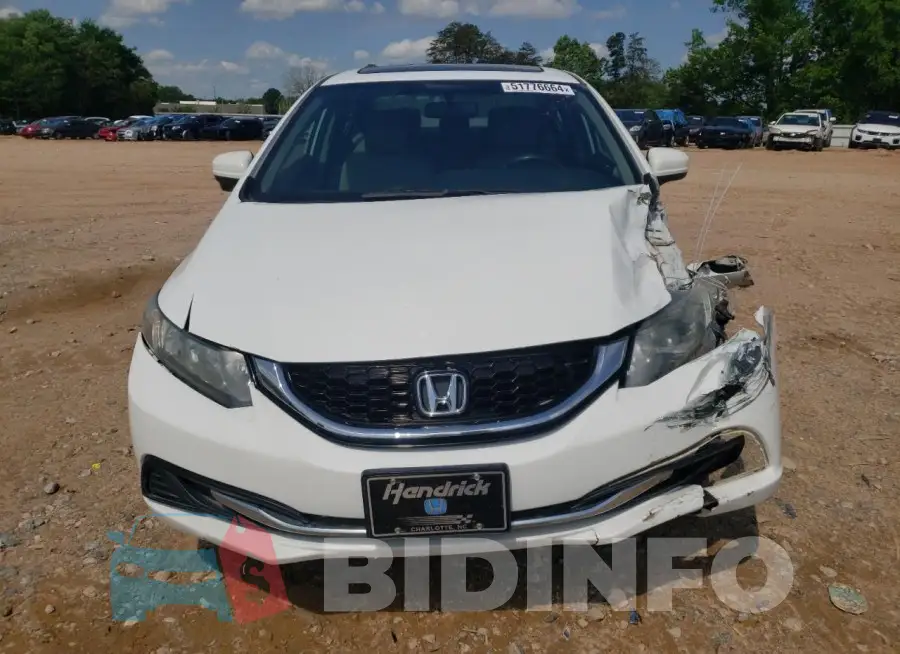 19XFB2F84FE098673 Photo# 5