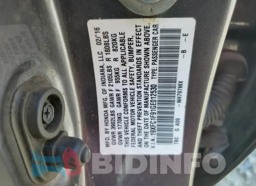 19XFC1F91GE012530 Photo# 12