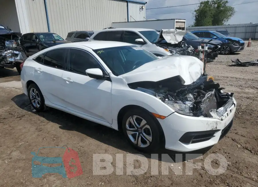 19XFC2F50HE037794 Photo# 4