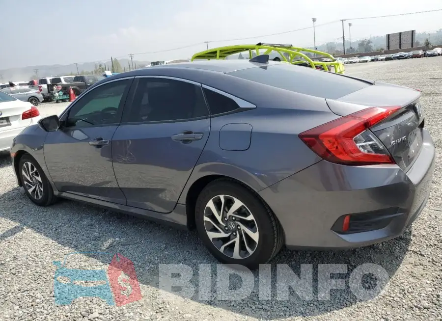 19XFC2F75JE209177 Photo# 2