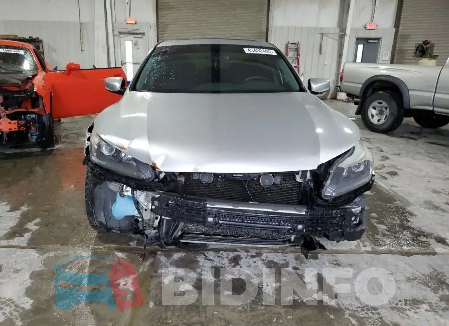 1HGCR2F50FA176407 Photo# 5