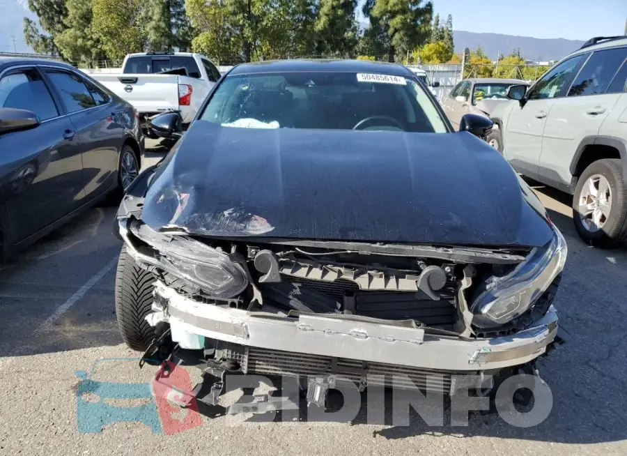 1HGCV1F62JA135784 Photo# 5