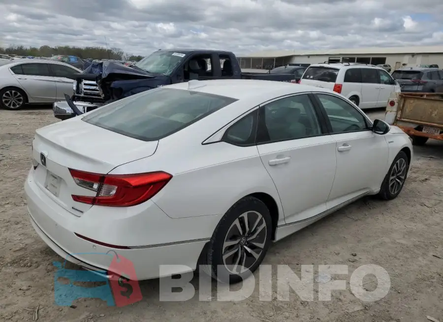 1HGCV3F56MA000332 Photo# 3