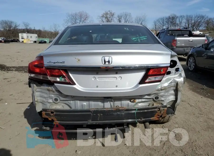 2HGFB2F97FH501107 Photo# 6