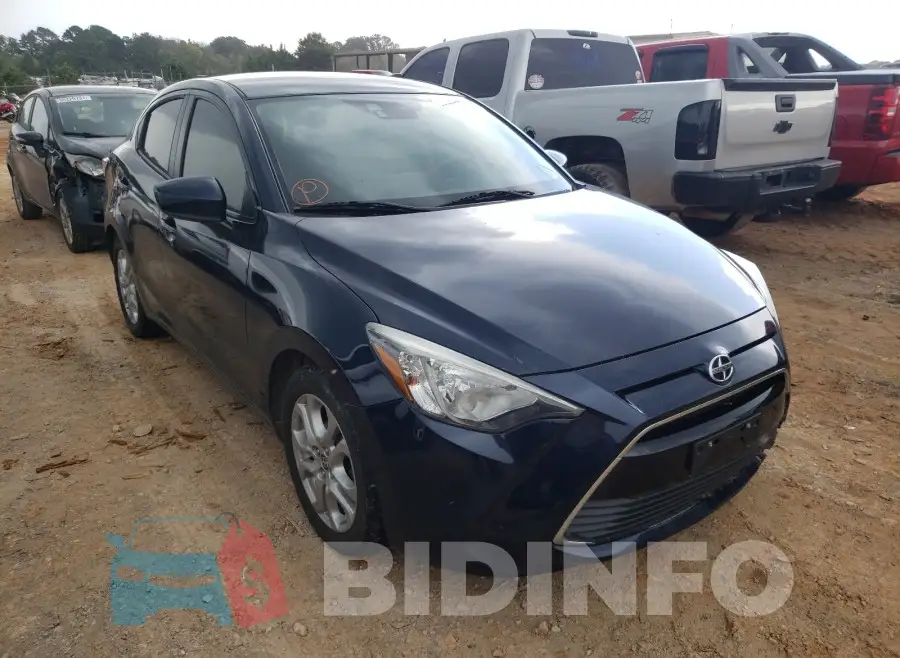 3MYDLBZVXGY105584 Photo# 1