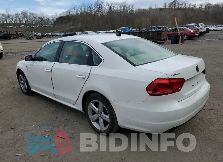 1VWAT7A34FC112897 Photo# 2