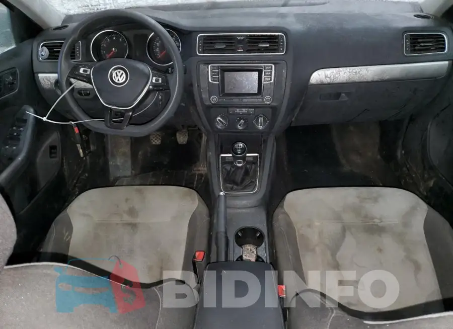 3VW167AJ3HM392223 Photo# 8