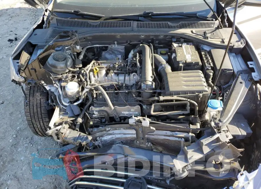 3VWCB7BU5KM242814 Photo# 11