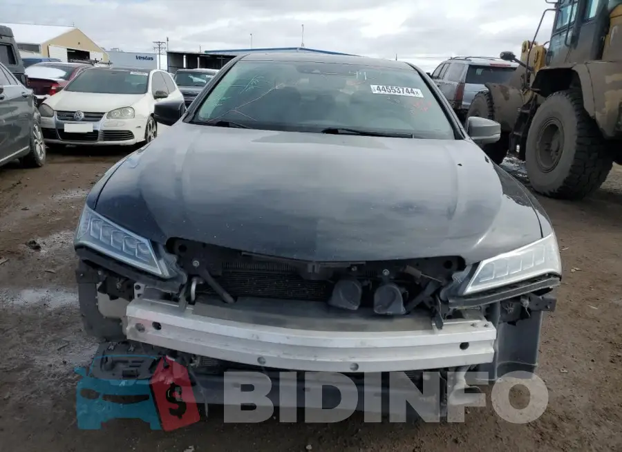 19UUB2F58FA013805 Photo# 5