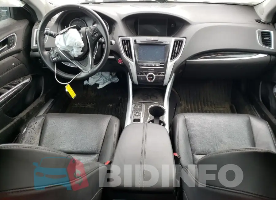 19UUB3F53KA800984 Photo# 8