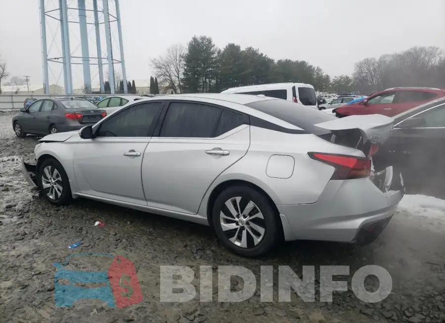 1N4BL4BV3KC135092 Photo# 2