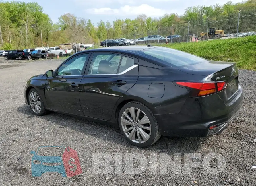 1N4BL4CV5MN370261 Photo# 2