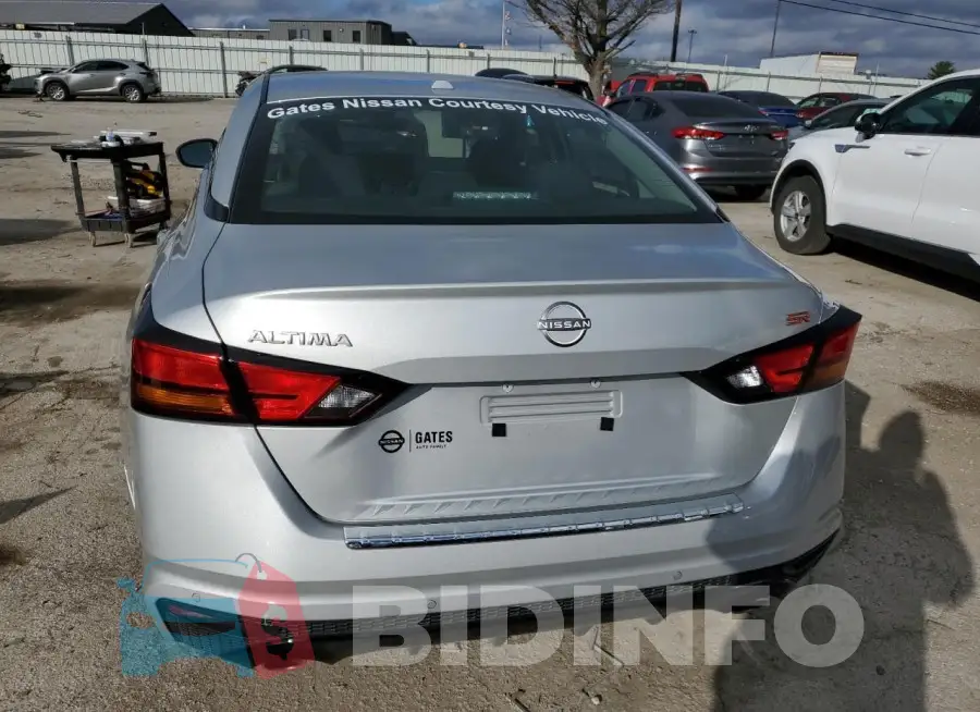 1N4BL4CV8PN338036 Photo# 6