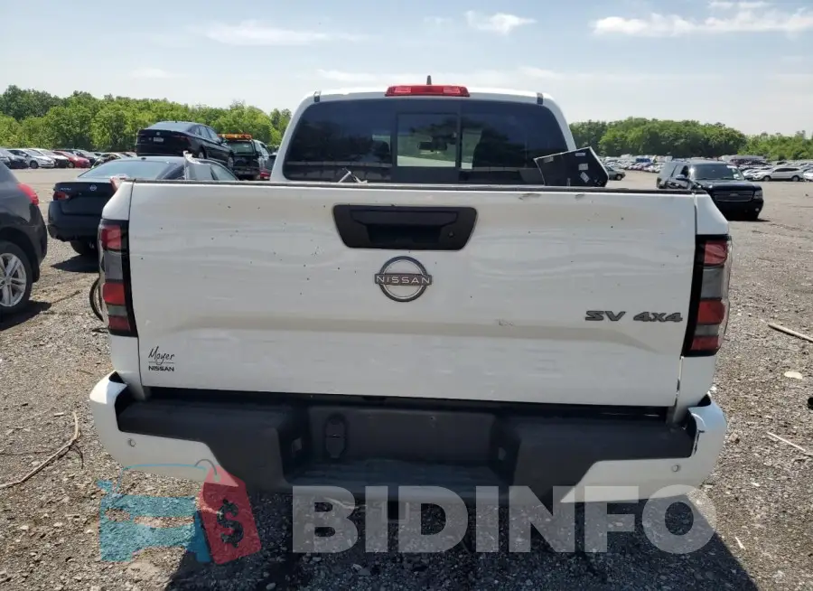 1N6ED1EK8NN622217 Photo# 6