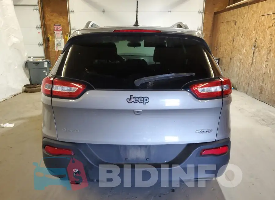 1C4PJMCB0FW570473 Photo# 6