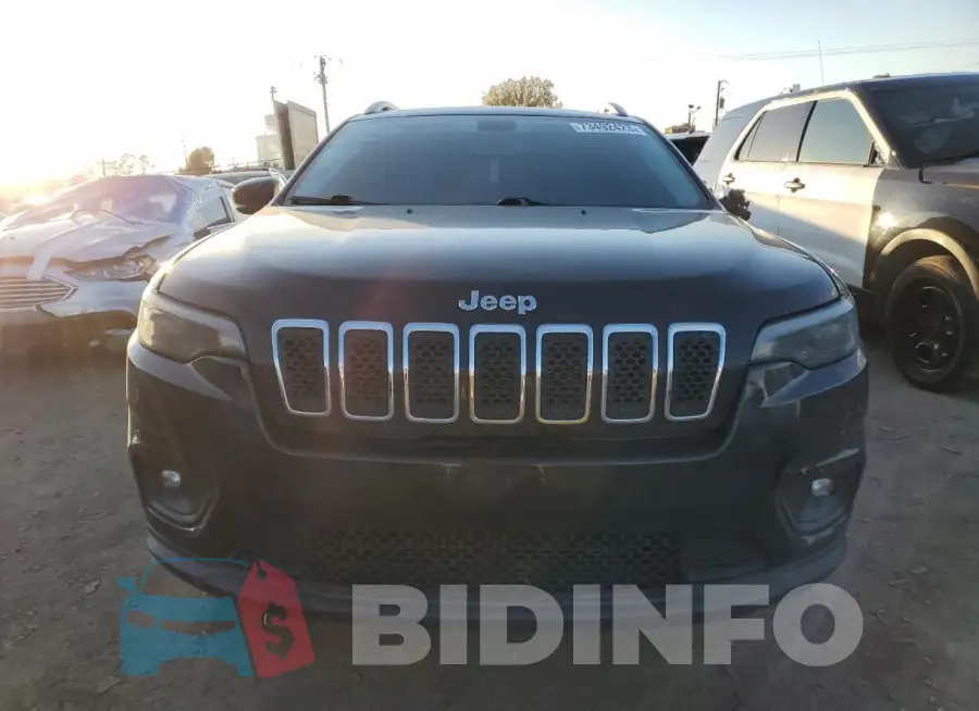 1C4PJMLX8KD105618 Photo# 5