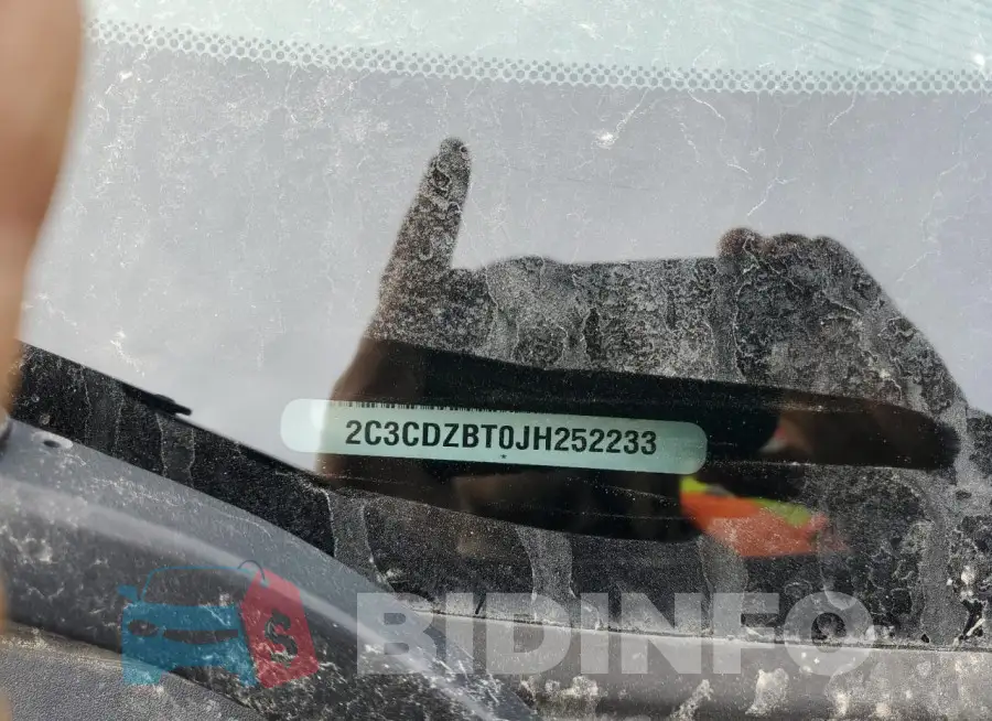 2C3CDZBT0JH252233 Photo# 13