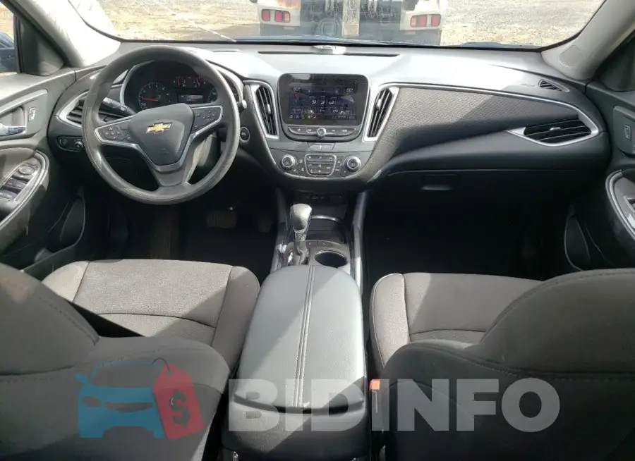 1G1ZD5ST5PF180043 Photo# 8