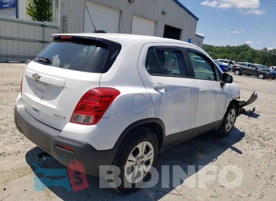 3GNCJKSB3GL275399 Photo# 3
