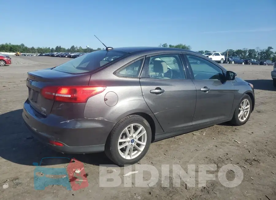 1FADP3F21GL242592 Photo# 3