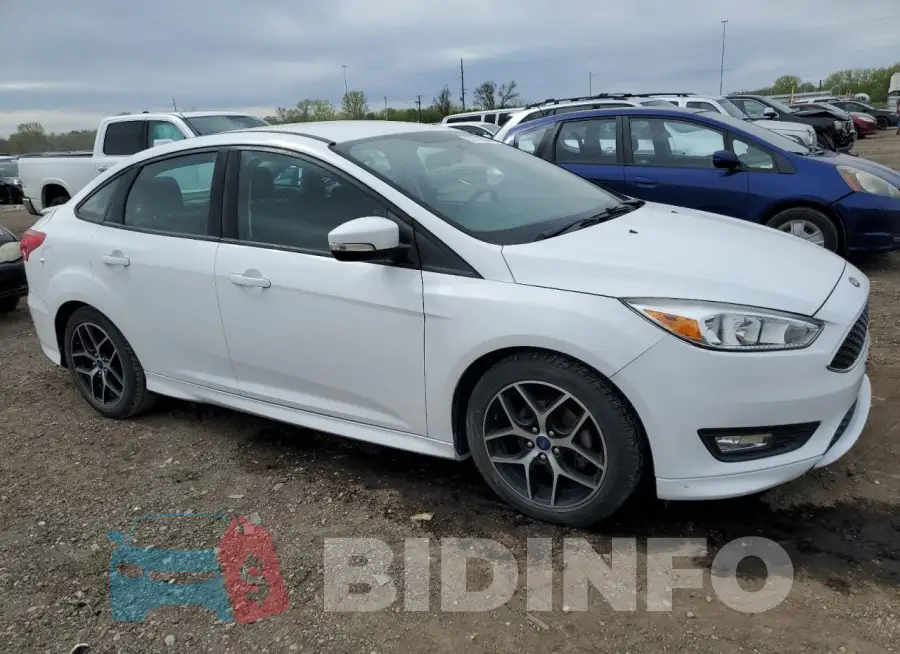 1FADP3F27GL361327 Photo# 4