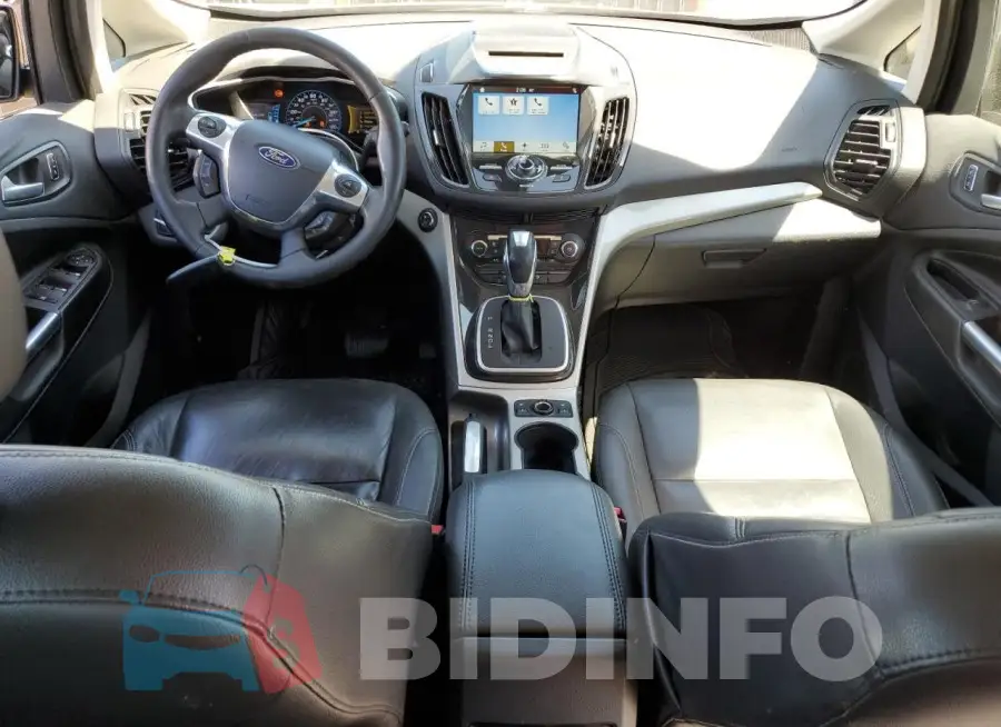 1FADP5CU2GL108823 Photo# 8