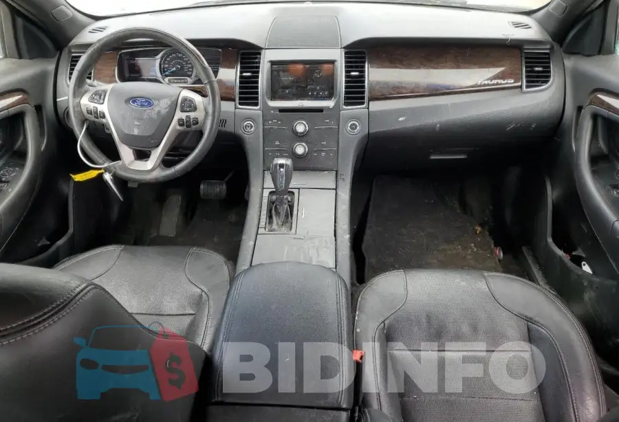1FAHP2F82FG106267 Photo# 8
