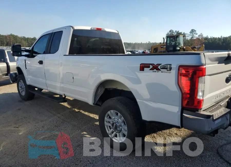 1FT7X2B65HED38662 Photo# 2