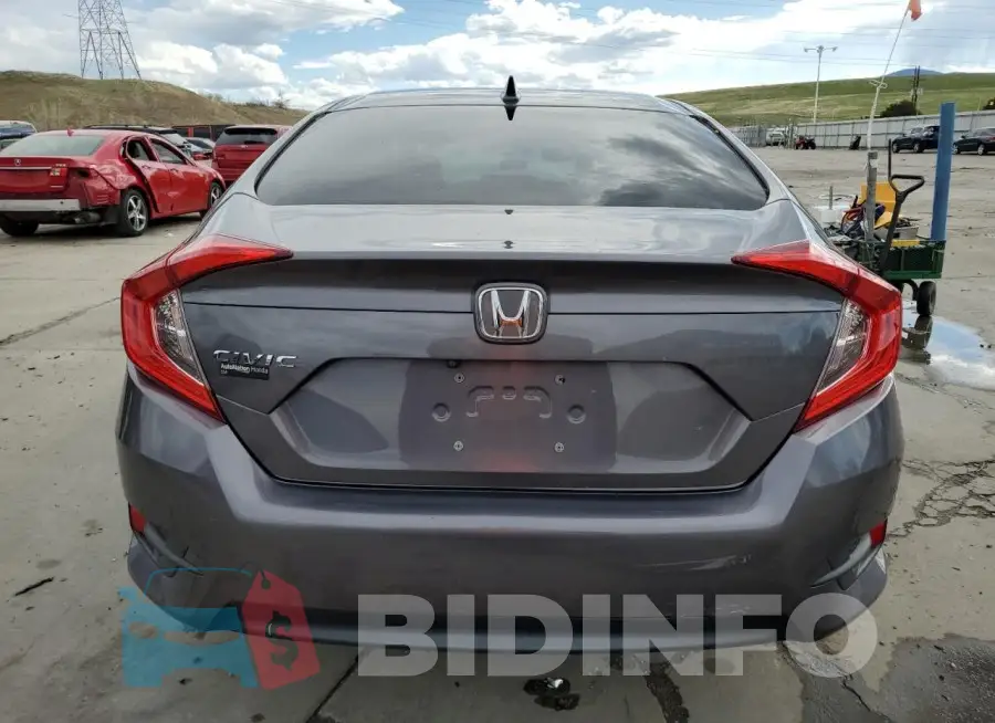 19XFC2F70HE010029 Photo# 6