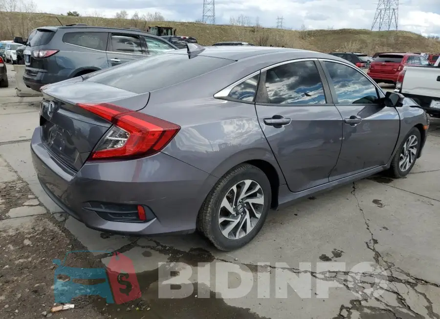 19XFC2F70HE010029 Photo# 3