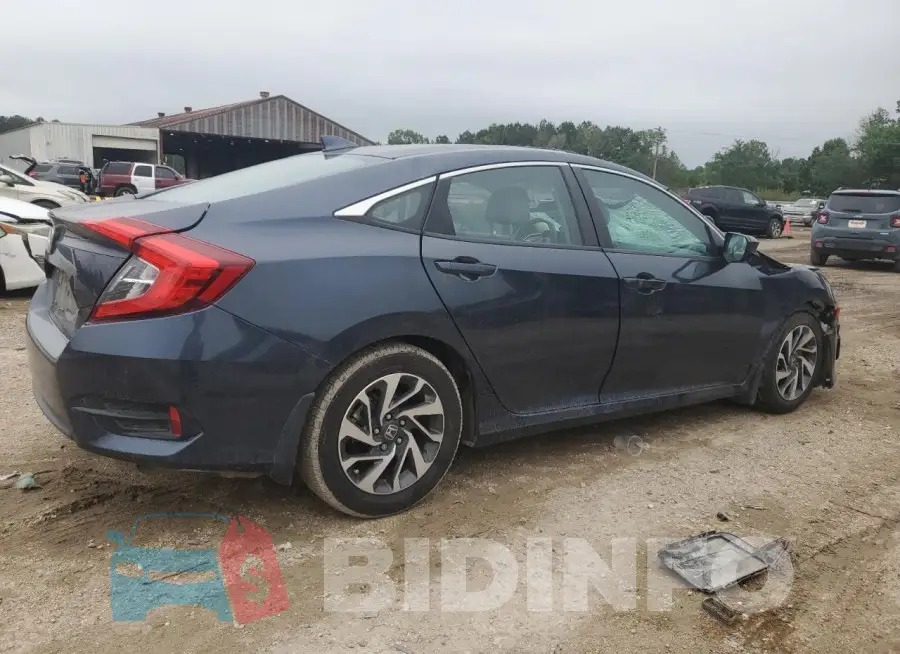 19XFC2F84HE068119 Photo# 3