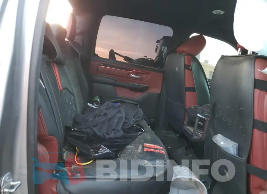 1C6SRFLT2LN257926 Photo# 10