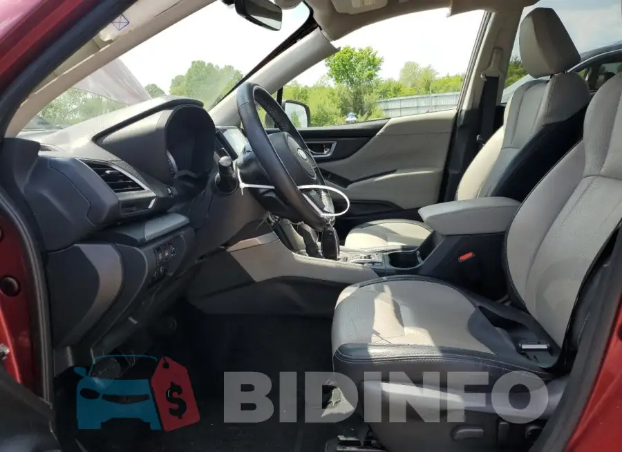 JF2SKAUCXKH542760 Photo# 7