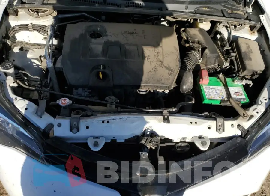 2T1BURHE4HC870921 Photo# 11