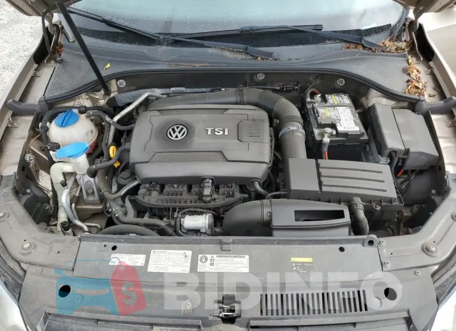 1VWBT7A32FC019171 Photo# 11