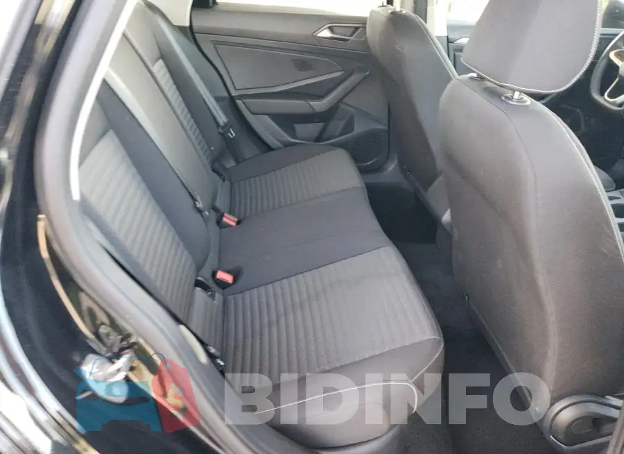 3VW5M7BU9RM007779 Photo# 10