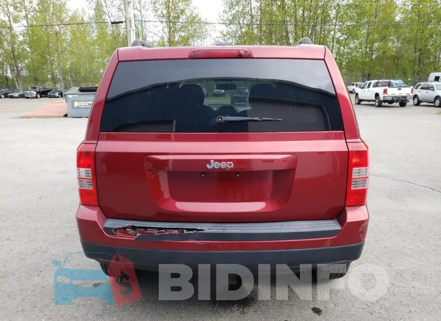 1C4NJPBB9GD643623 Photo# 6