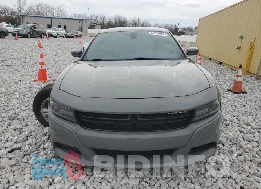 2C3CDXBG8JH180253 Photo# 5