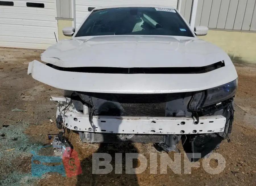 2C3CDXHG7FH775903 Photo# 5