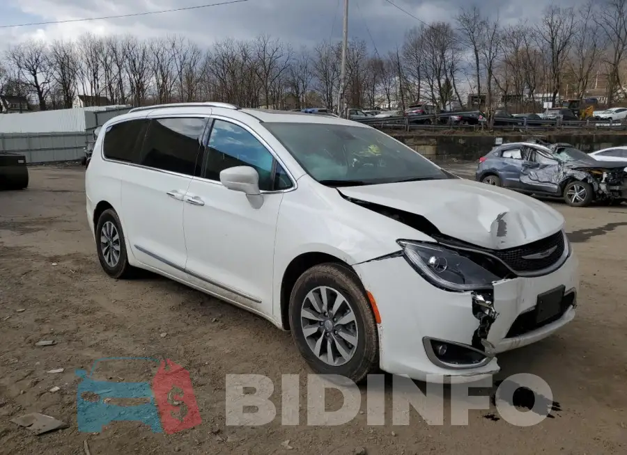 2C4RC1EG3LR147210 Photo# 4