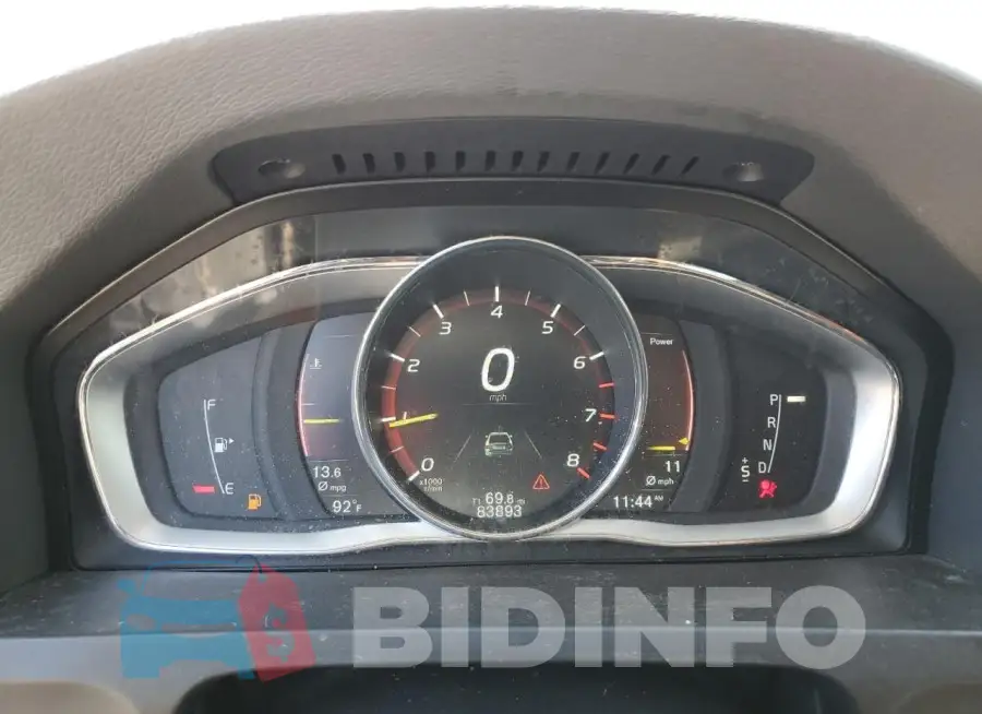 LYV402TM9HB141224 Photo# 9