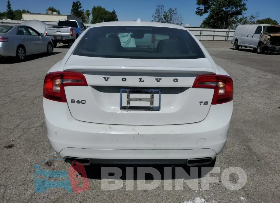 YV126MFK9F1340431 Photo# 6